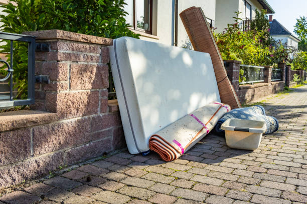 Best Construction Debris Removal  in Mayfield, PA